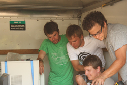 Students, staff, and faculty work together on an mobile monitoring project. Photo by Elizabeth Sharpe.