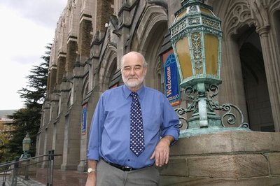 Dan Luchtel stands in front of Suzzalo Library on UW campus.
