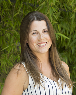 Headshot of Miriam Calkins.  Photo: Sarah Fish.