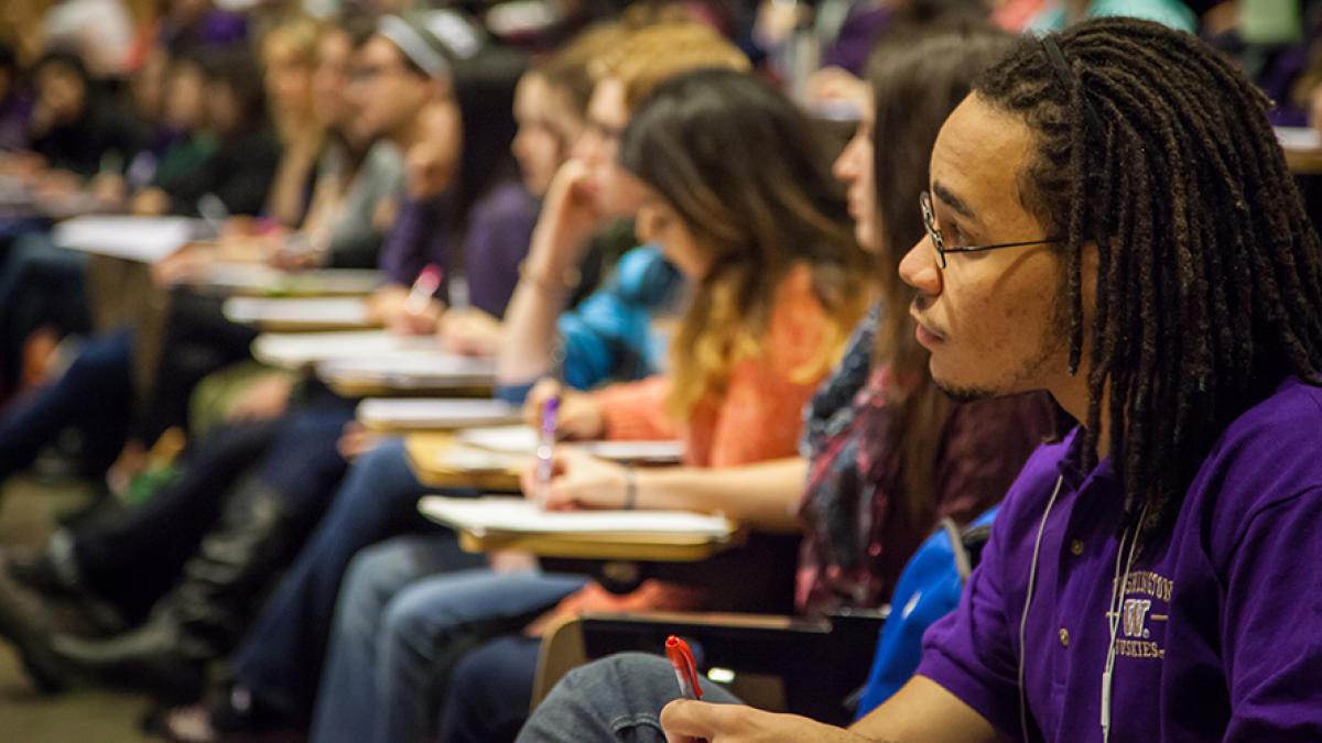 Photo of student in seminar class.