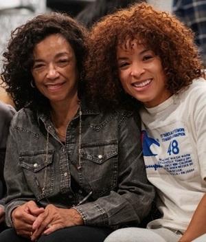 Dawn Johnston and her mother, Yolonda Carwell.